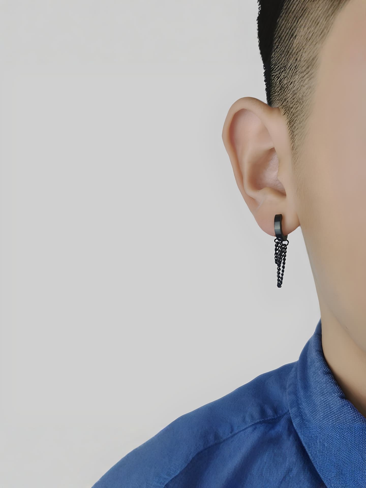 メンズピアス 流れる輝き 細鎖垂れ下がりピアス チェーン