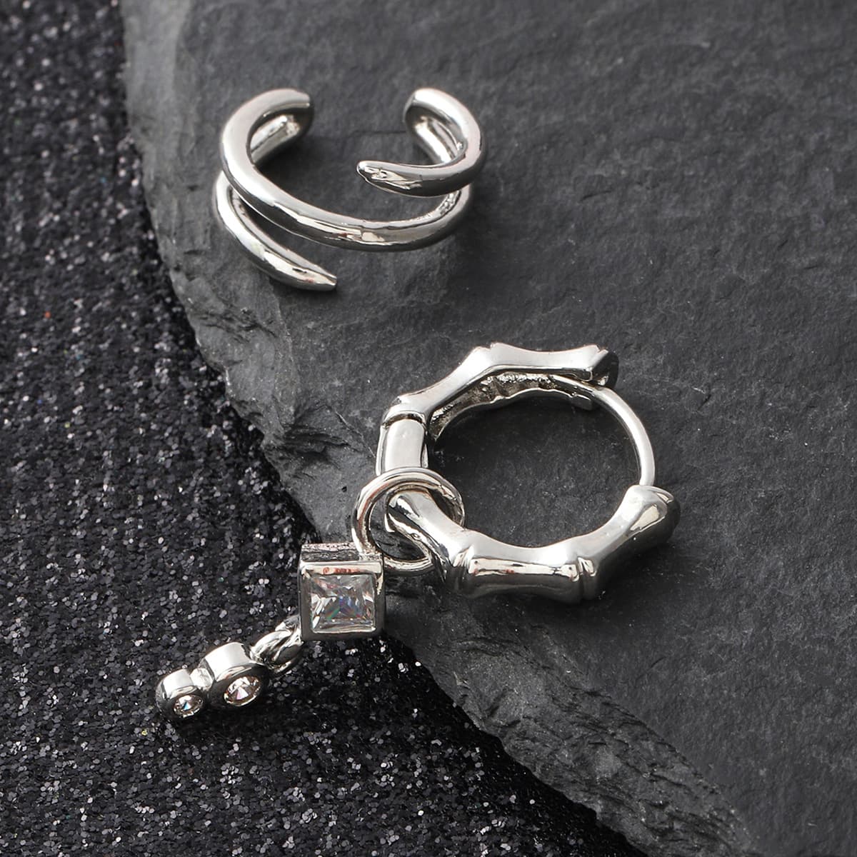 メンズピアス クリスタル装飾ドロップアクセサリー
