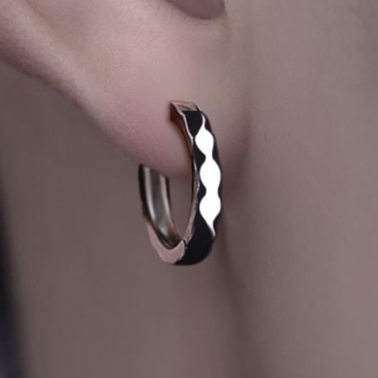 メンズピアス 波紋デザインフープピアス