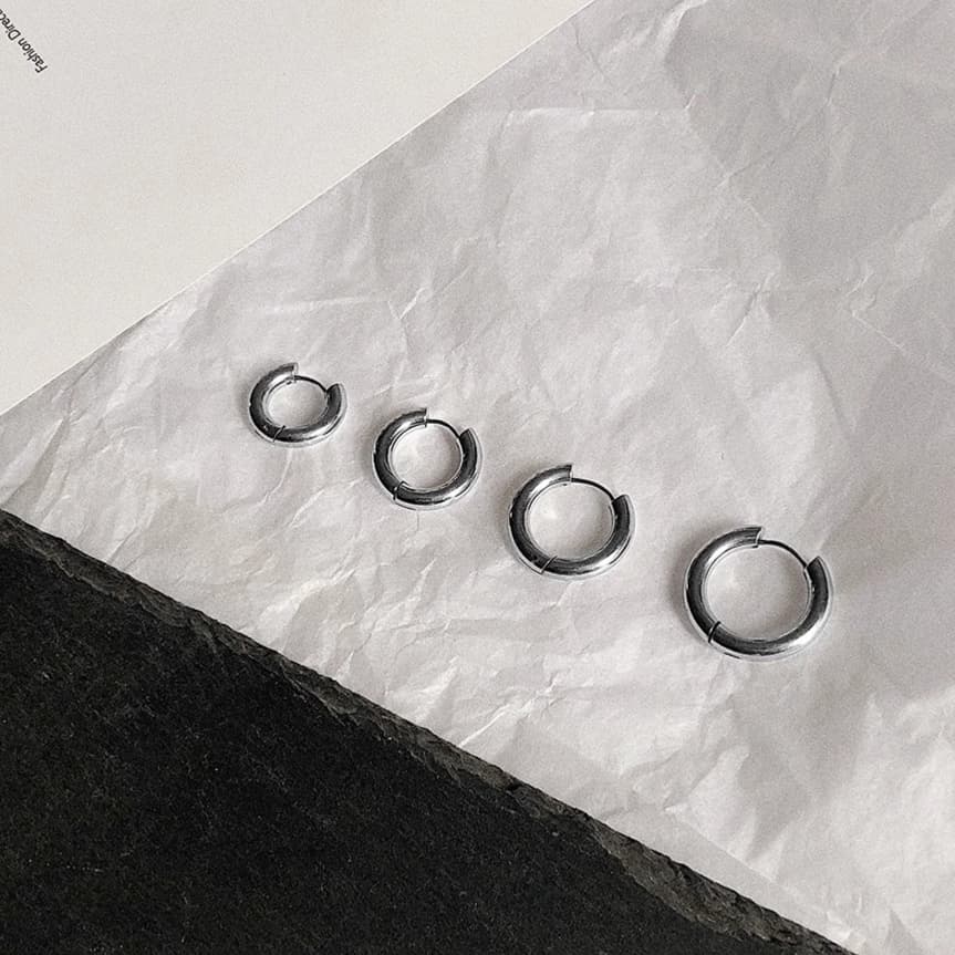メンズピアス クールラウンドフープピアス