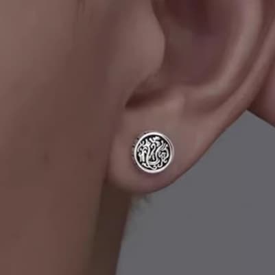 メンズピアス 龍紋様の円形ピアス