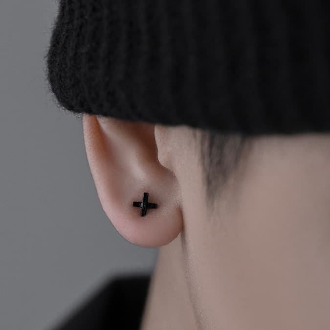 メンズピアス 十字架スタッドピアス