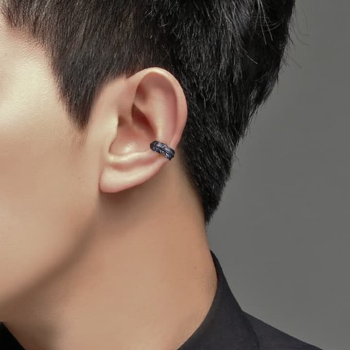 メンズピアス イヤーカフ 羽根彫刻イヤーカフ