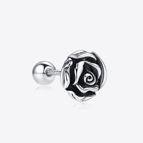 メンズピアス 古典的な薔薇モチーフのピアス