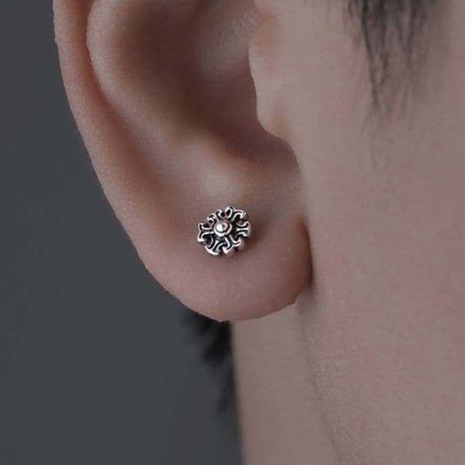 メンズピアス 六芒星モチーフ純銀ピアス