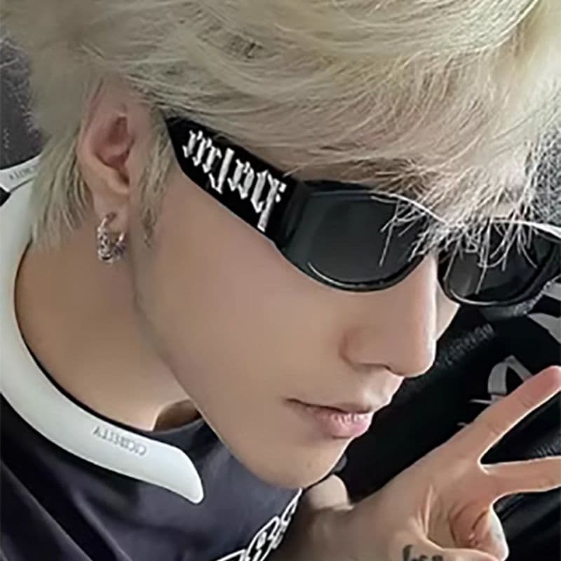 メンズピアス 鎖模様チタンフープピアス