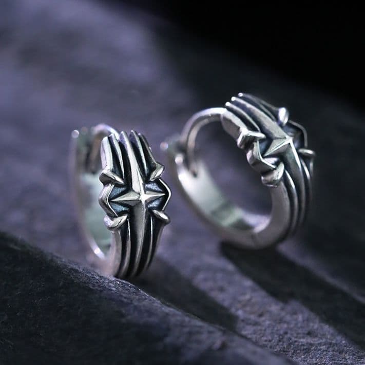 メンズピアス 幾何学彫刻フープピアス