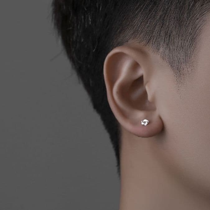 メンズピアス 結び目モチーフピアス