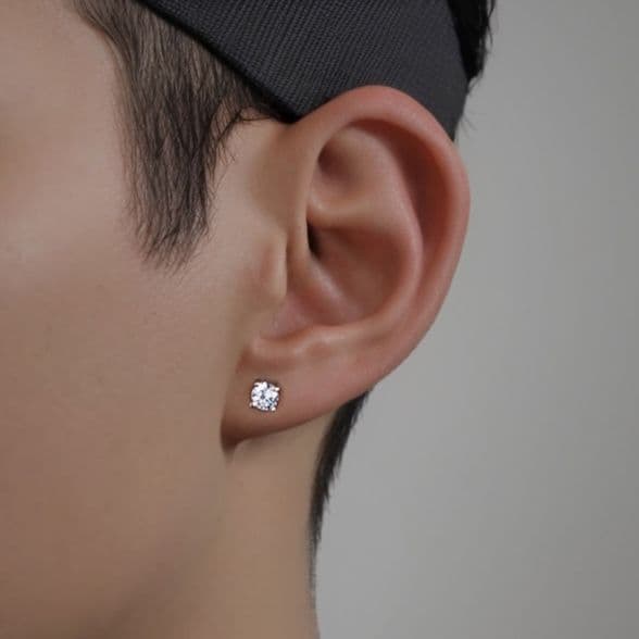 メンズピアス 輝石一粒ピアス