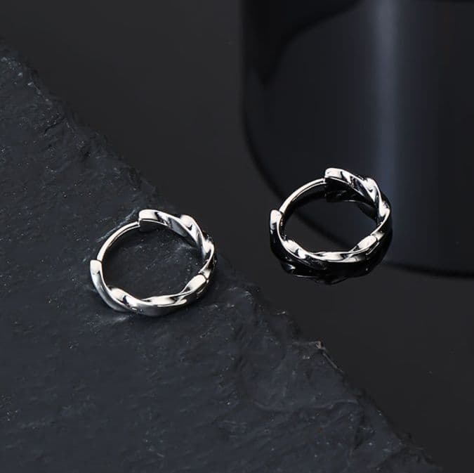 メンズピアス 洗練ねじりフープピアス