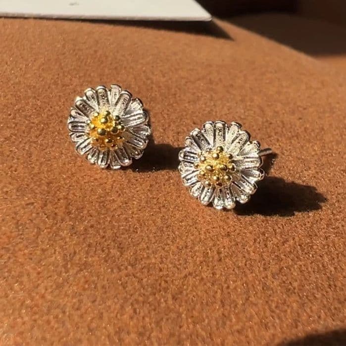 メンズピアス 小菊の花 デイジーピアス