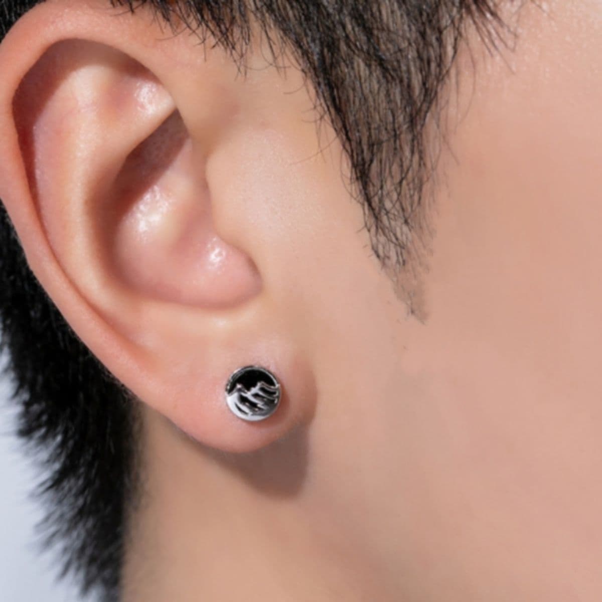 メンズピアス 波模様円形ピアス