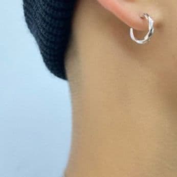 メンズピアス ねじれフープピアス