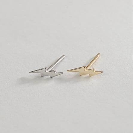 メンズピアス シルバー 稲妻ピアス メンズ ユニセックス 小ぶりアクセサリー