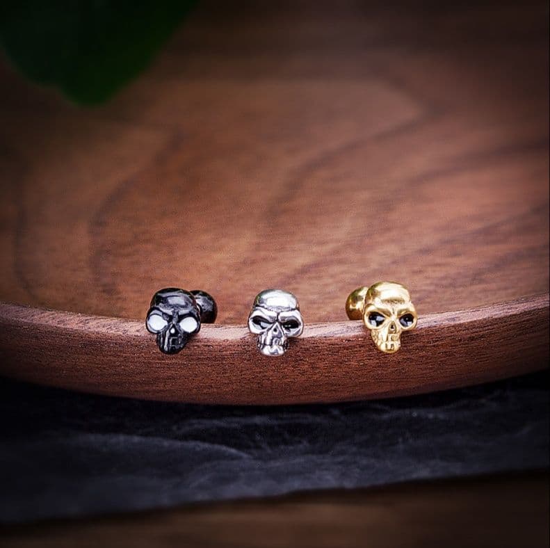 メンズピアス ミニドクロ片耳ピアス