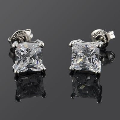 メンズピアス 華やかな四角形スタッドピアス