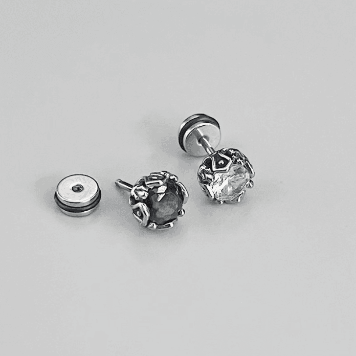 メンズピアス 職人技が光る宝石円形ピアス