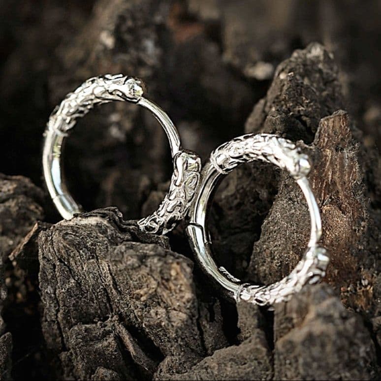 メンズピアス 彫刻細工フープピアス