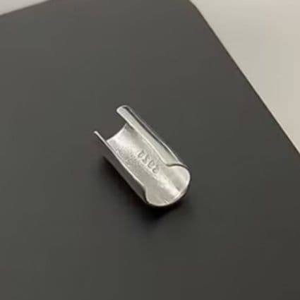メンズピアス イヤーカフ 純銀耳元シンプルイヤーカフ