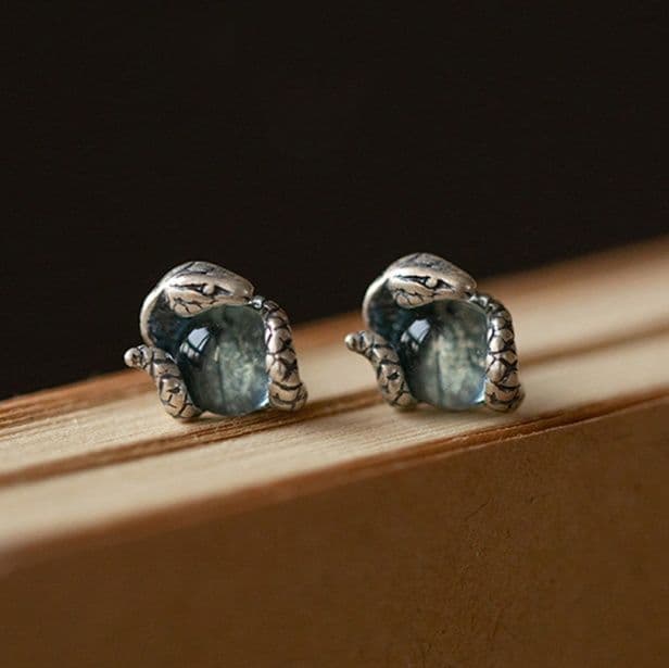 メンズピアス メンズピアス 神秘の蛇石抱きピアス