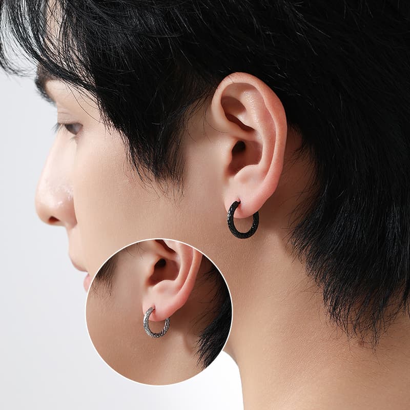 メンズピアス 捻りデザイン シンプルフープピアス
