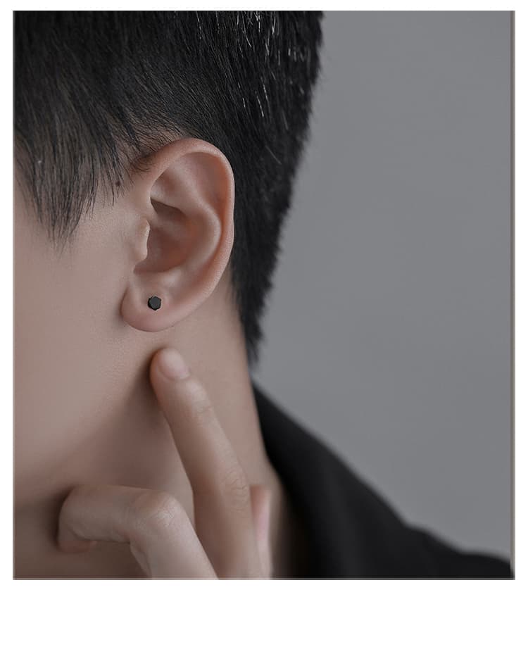 メンズピアス 多角形シンプルスタッドピアス