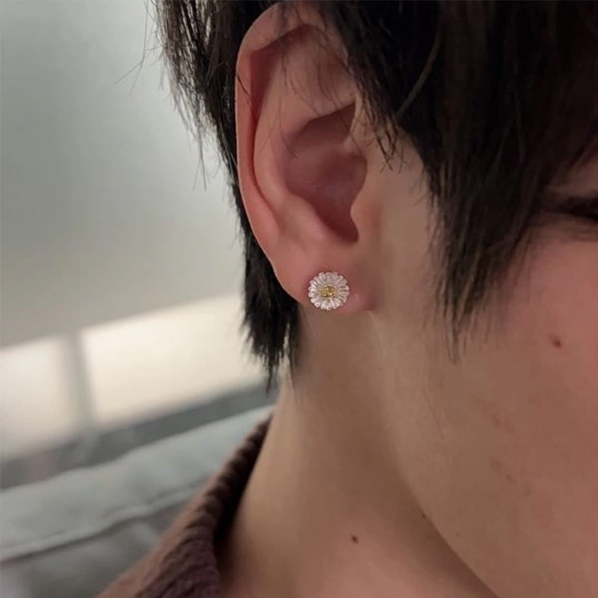 メンズピアス 小菊の花 デイジーピアス