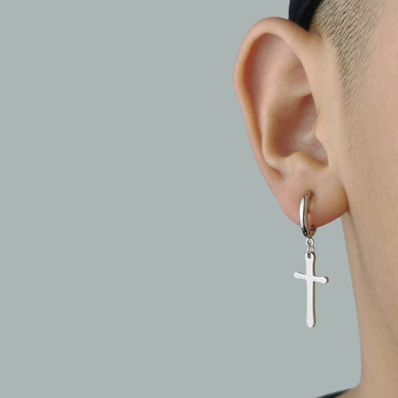 メンズピアス 十字架デザイン サークルフープピアス