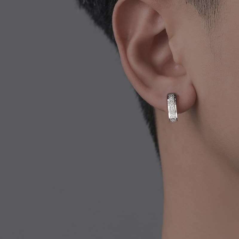 メンズピアス きらめきフープピアス 両耳用