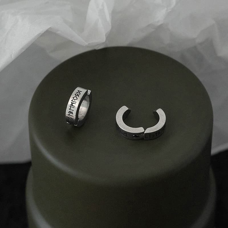 メンズピアス 古代文字ピアス イヤリング