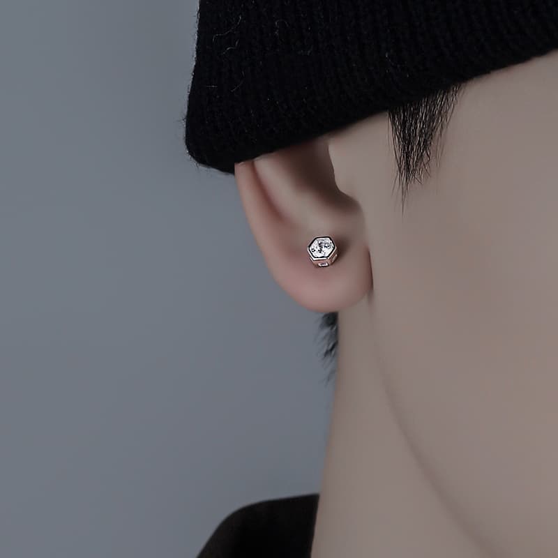 メンズピアス 六角形 宝石埋込みスタッドピアス