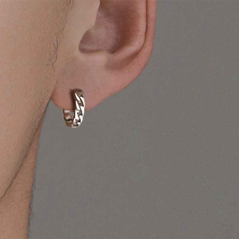 メンズピアス 喜平チェーン模様のフープリングピアス