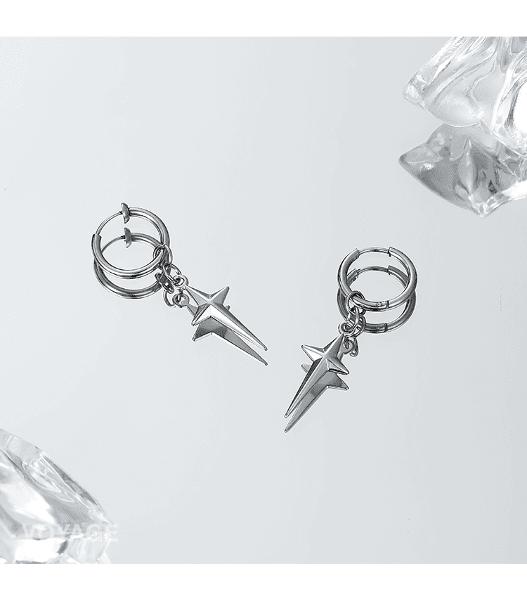 メンズピアス 十字星ドロップチタンピアス