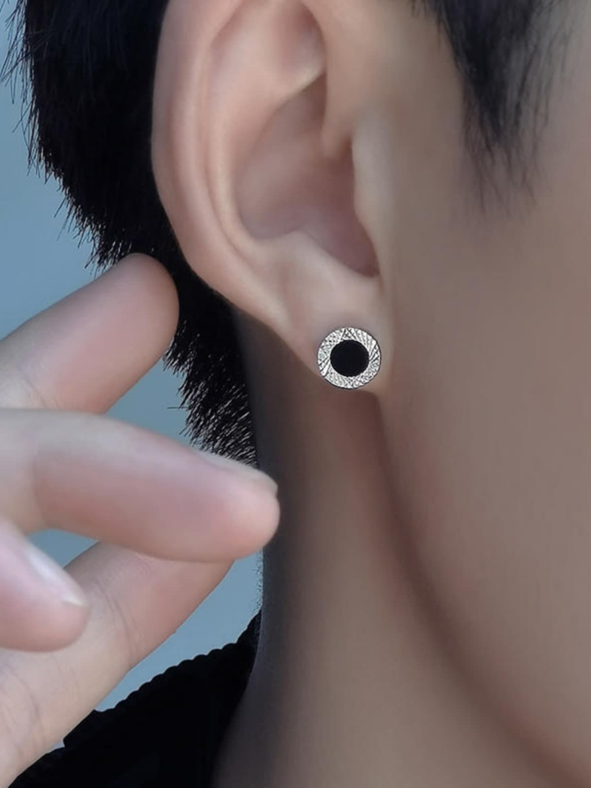 メンズピアス シンプル幾何学模様 丸型ピアス