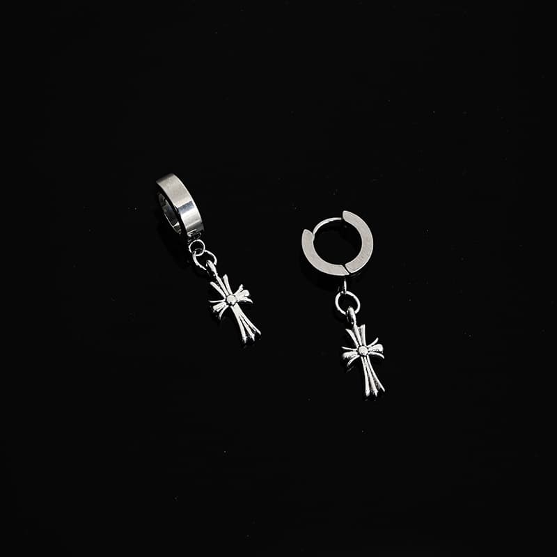 メンズピアス 十字架デザイン ゆらゆらフープピアス