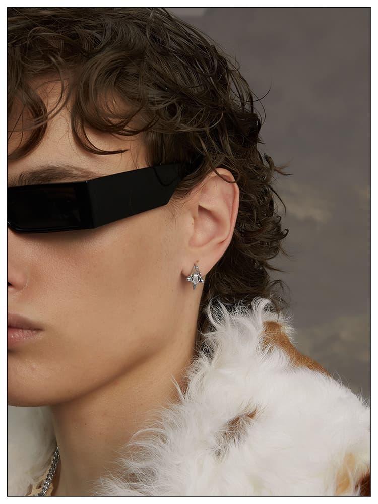 メンズピアス メンズピアス アバンギャルド 三角形スパイクピアス