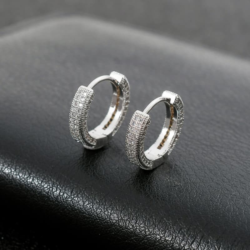 メンズピアス 上品な輝き フープピアス