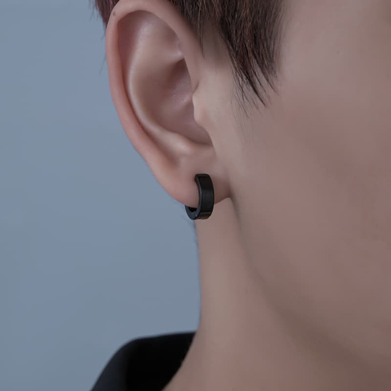 メンズピアス シンプルフープピアス