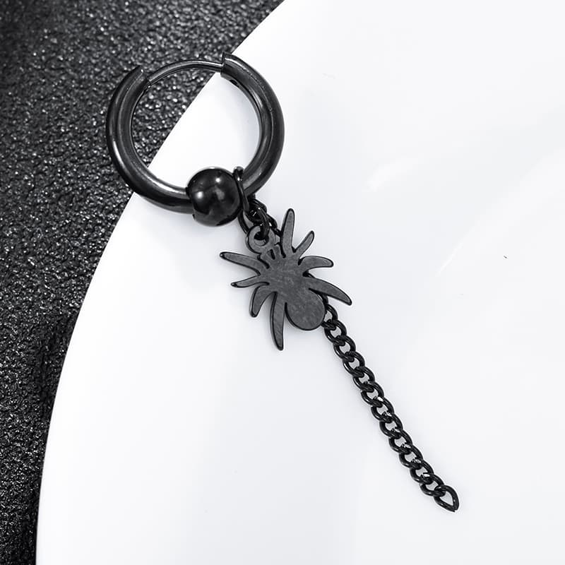 メンズピアス チェーンピアス 蜘蛛モチーフの輪っかチェーンピアス