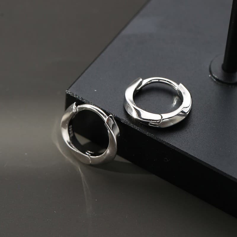 メンズピアス シンプル輪型フープピアス