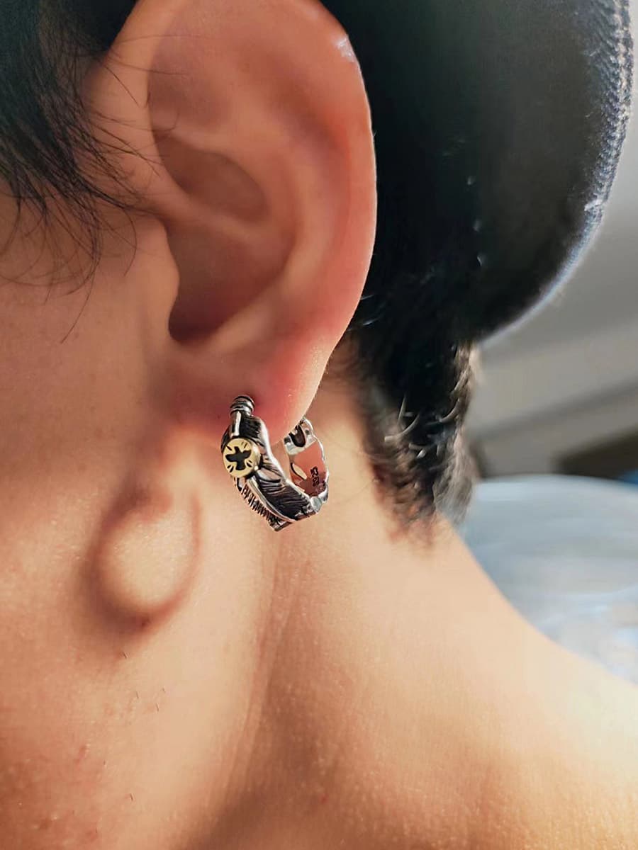 メンズピアス 魔翼の守り手 フェザーピアス