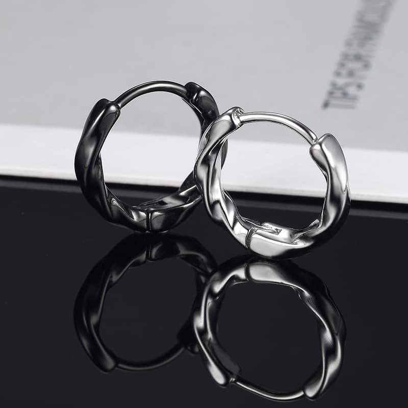 メンズピアス ねじれフープピアス