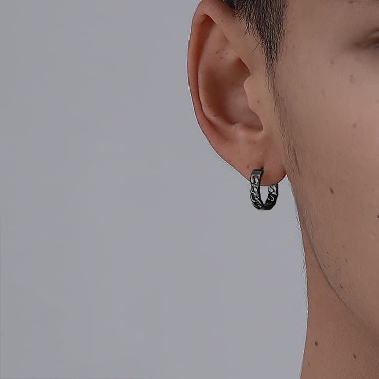 メンズピアス 喜平チェーン模様のフープリングピアス