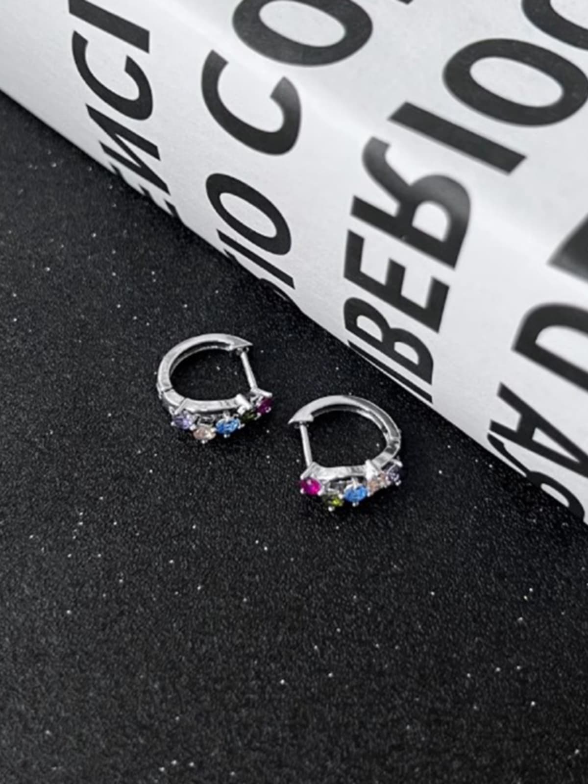メンズピアス メンズピアス 宝石輝きフープピアス
