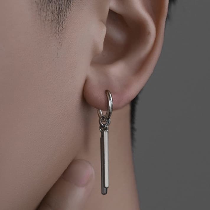 メンズピアス シンプル棒型ペンダントフープピアス