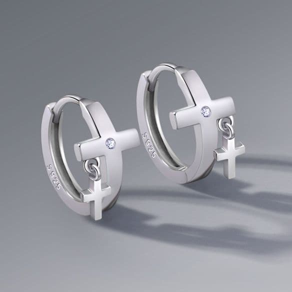 メンズピアス 十字架揺れるフープピアス