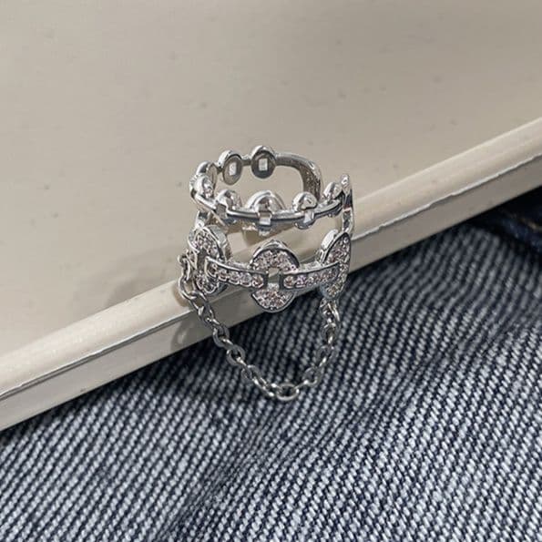 メンズピアス 髑髏装飾チェーン付きイヤーカフ