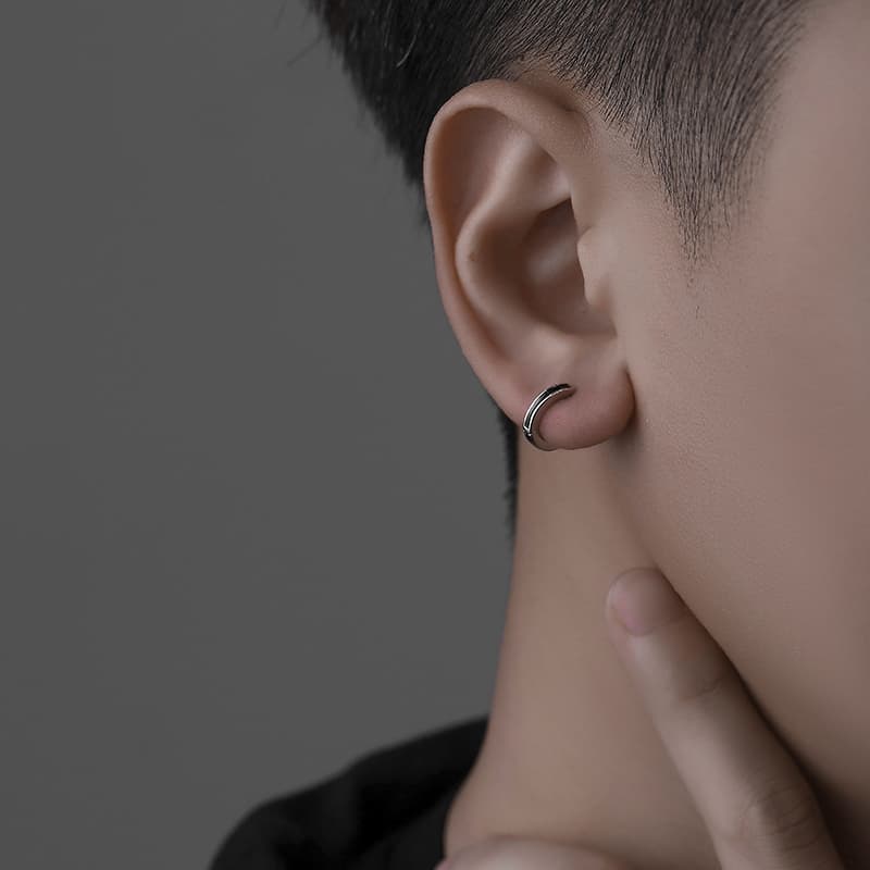 メンズピアス モダンフープピアス