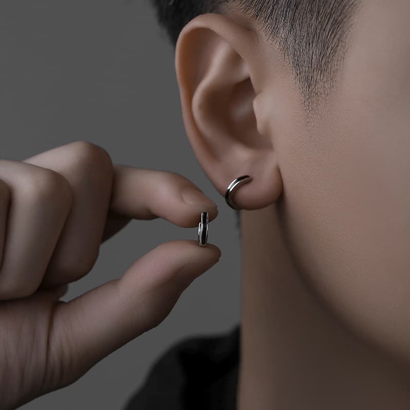 メンズピアス モダンフープピアス