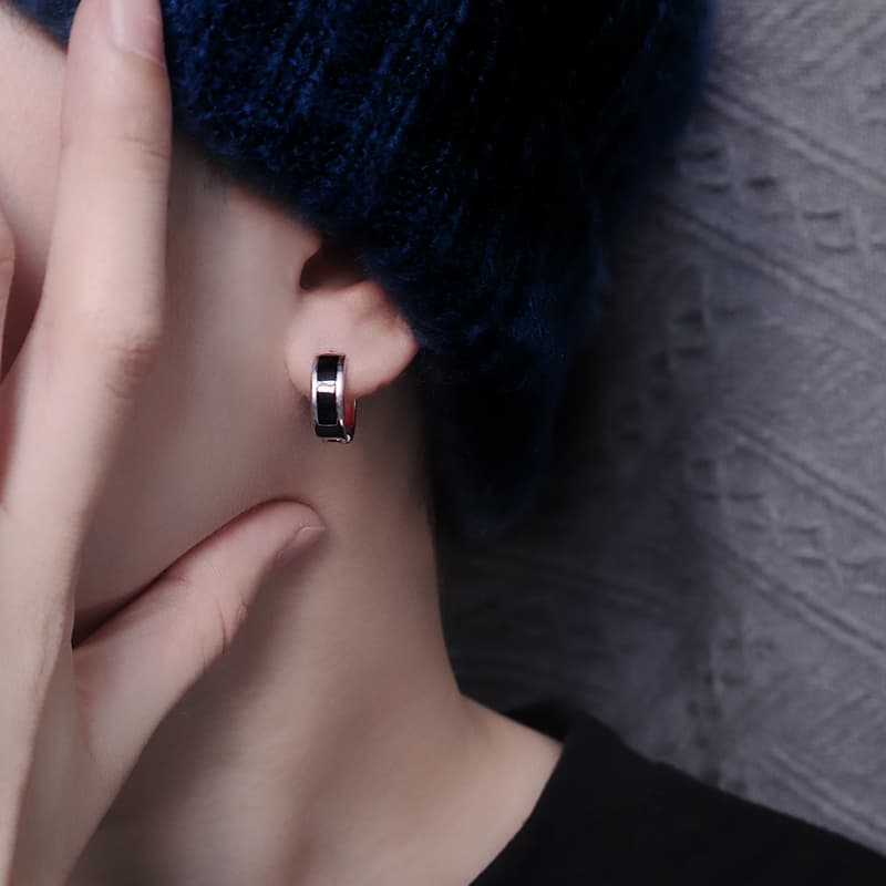 メンズピアス モダンコントラストフープピアス